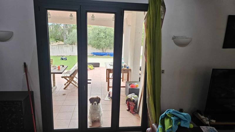 PORTE FENETRE 3 VANTAUX PVC GRIS INTERIEUR